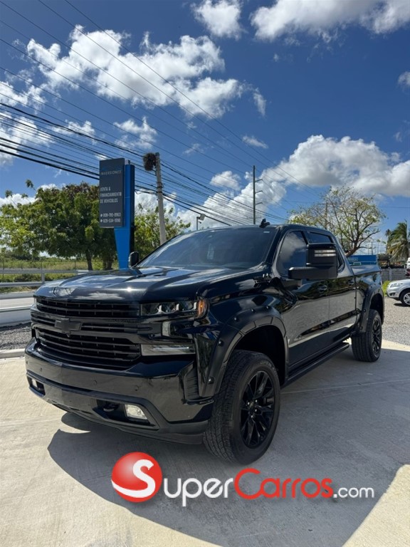 2022 Chevrolet Silverado — foto 2 / 10
