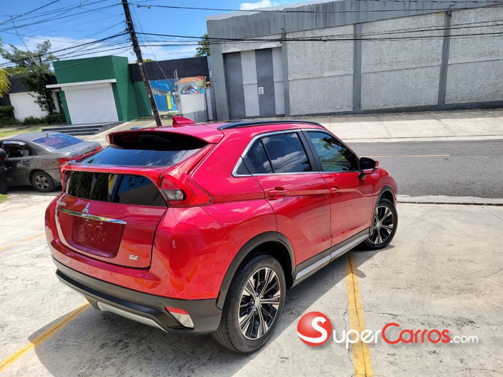 2020 Mitsubishi Motors Eclipse Cross — foto 4 / 10