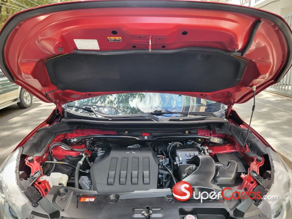 2020 Mitsubishi Motors Eclipse Cross — foto 10 / 10