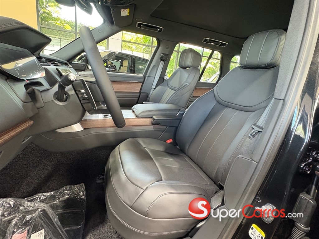 2026 Land Rover Range Rover SE D350 — foto 5 / 10