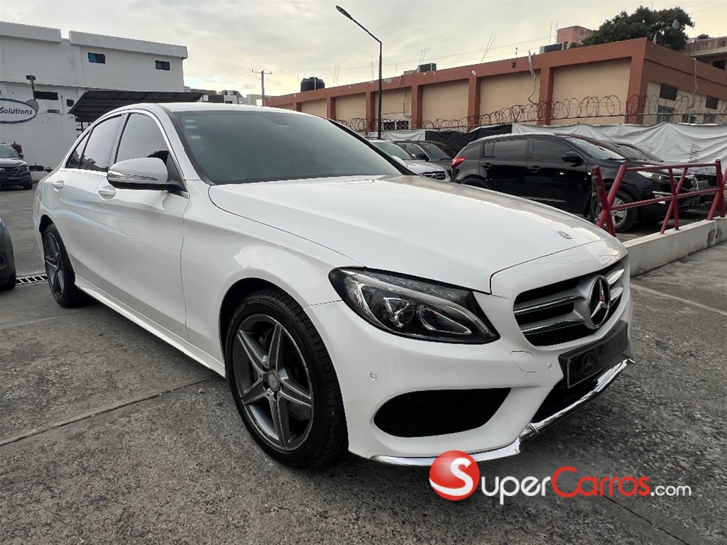 2015 Mercedes-Benz Clase C 250 — foto 3 / 11