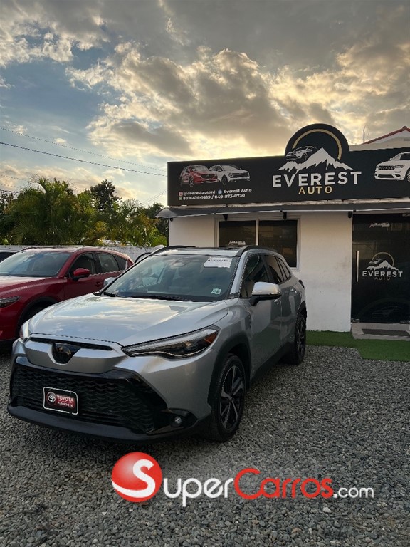 2023 Toyota Corolla Cross Full Hibrid — foto 2 / 12