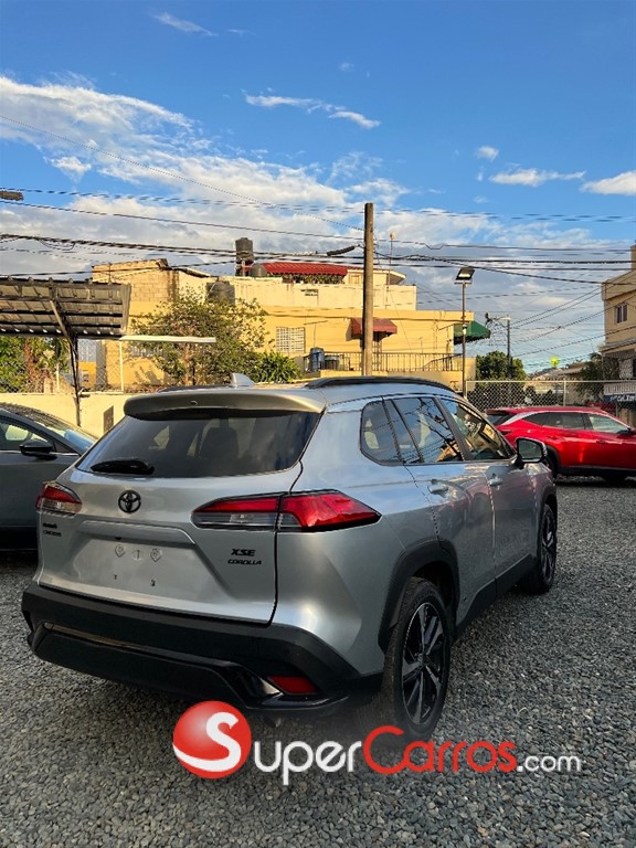 2023 Toyota Corolla Cross Full Hibrid — foto 10 / 12