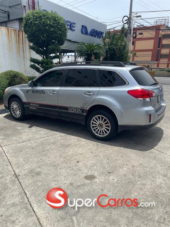 2012 Subaru Outback Limited — foto 4 / 9