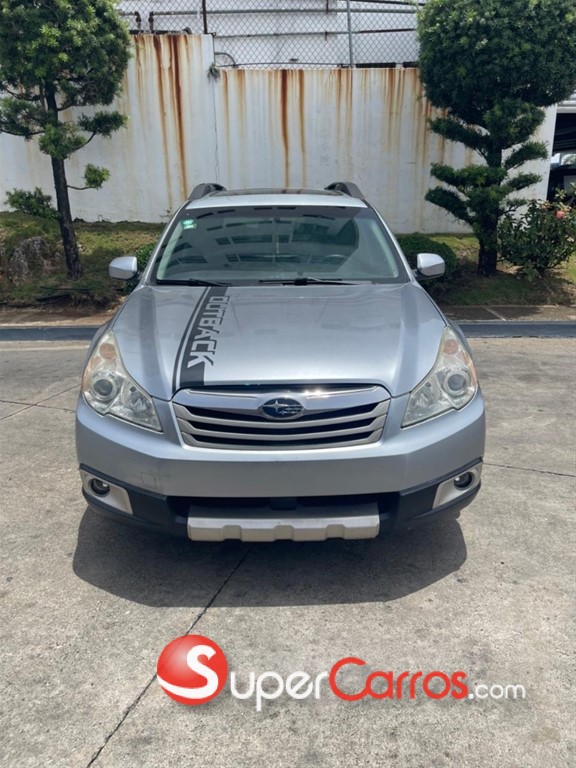 2012 Subaru Outback Limited — foto 6 / 9