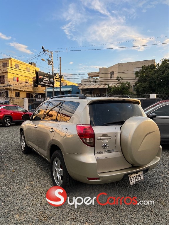 2008 Toyota RAV4 LE — foto 3 / 9