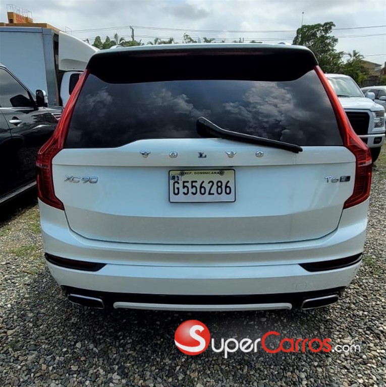 2016 Volvo XC90 R-design T6 — foto 5 / 10