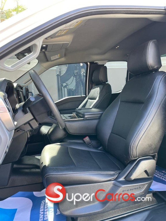 2021 Ford F 150 XLT — foto 9 / 11