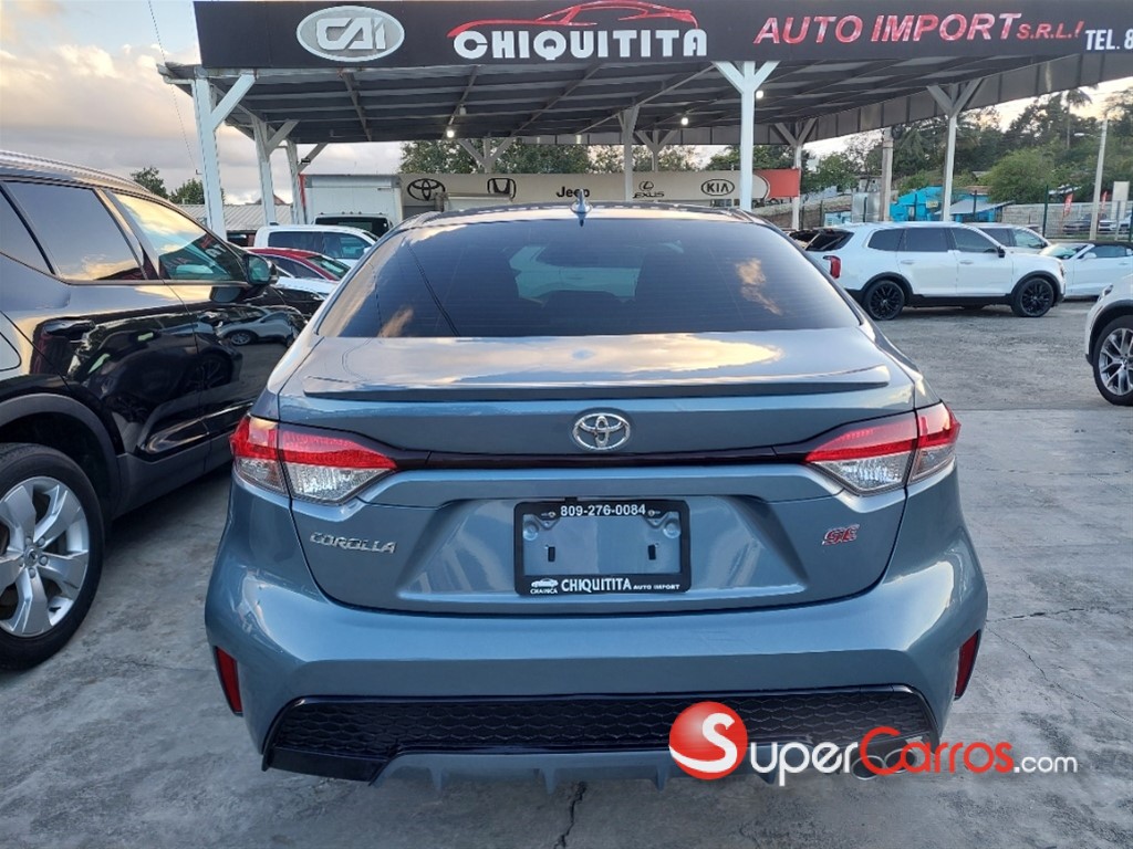 2021 Toyota Corolla SE — foto 8 / 12