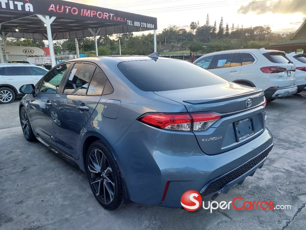 2021 Toyota Corolla SE — foto 9 / 12