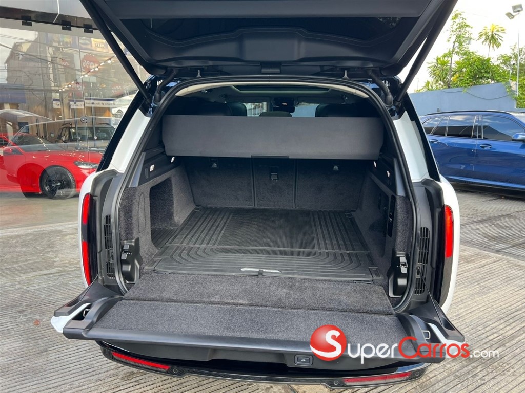 2022 Land Rover Range Rover SE — foto 6 / 9