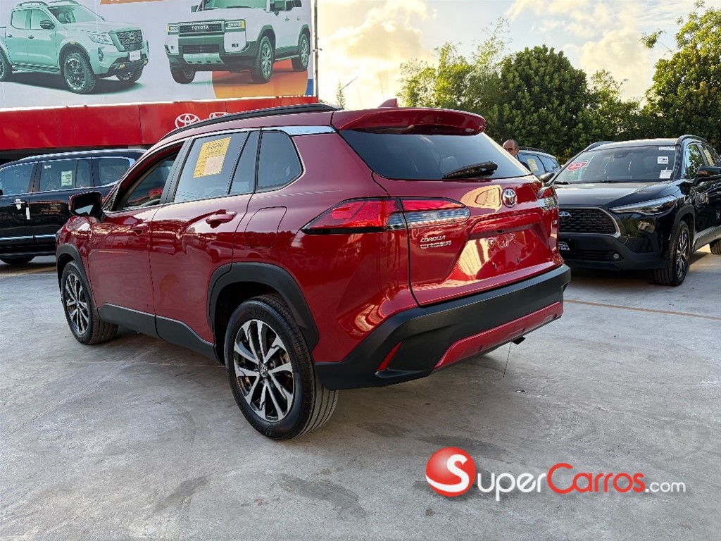 2023 Toyota Corolla Cross — foto 4 / 10