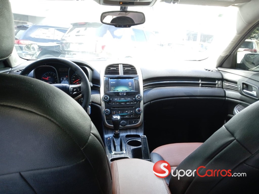 2016 Chevrolet Malibu LT — foto 10 / 10