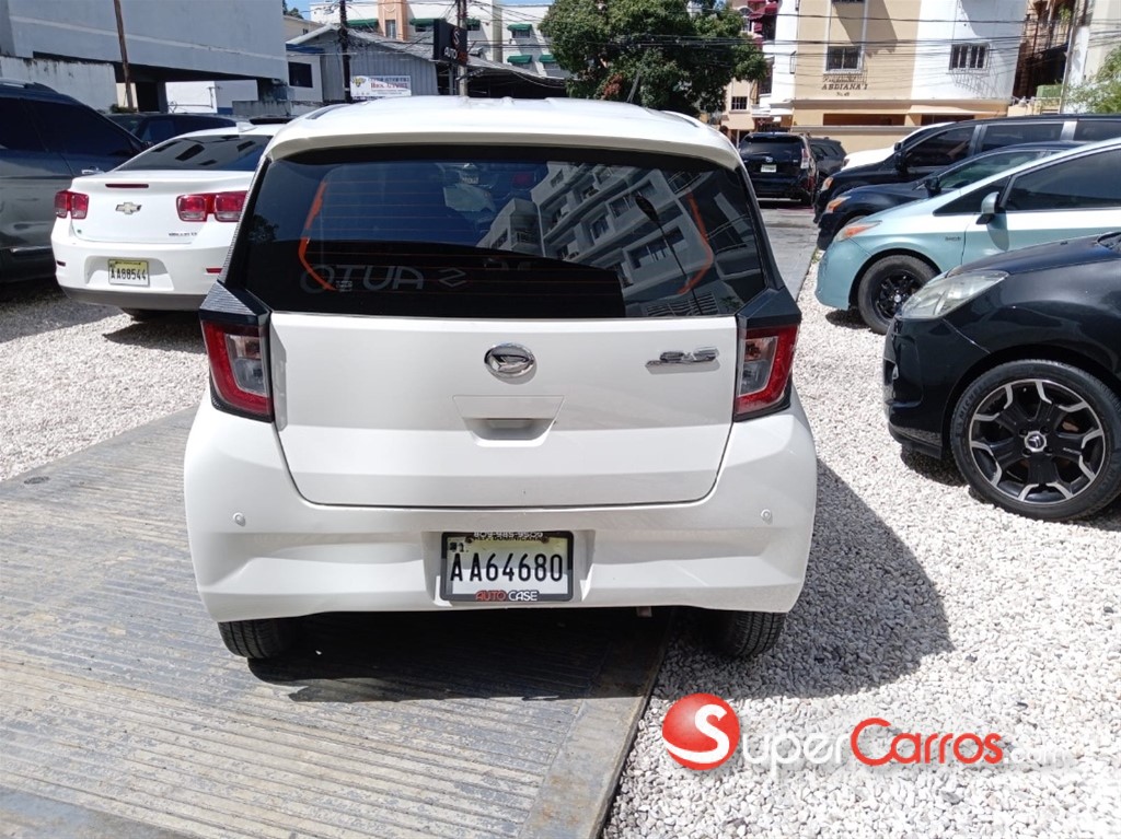 2018 Daihatsu Mira — foto 4 / 9