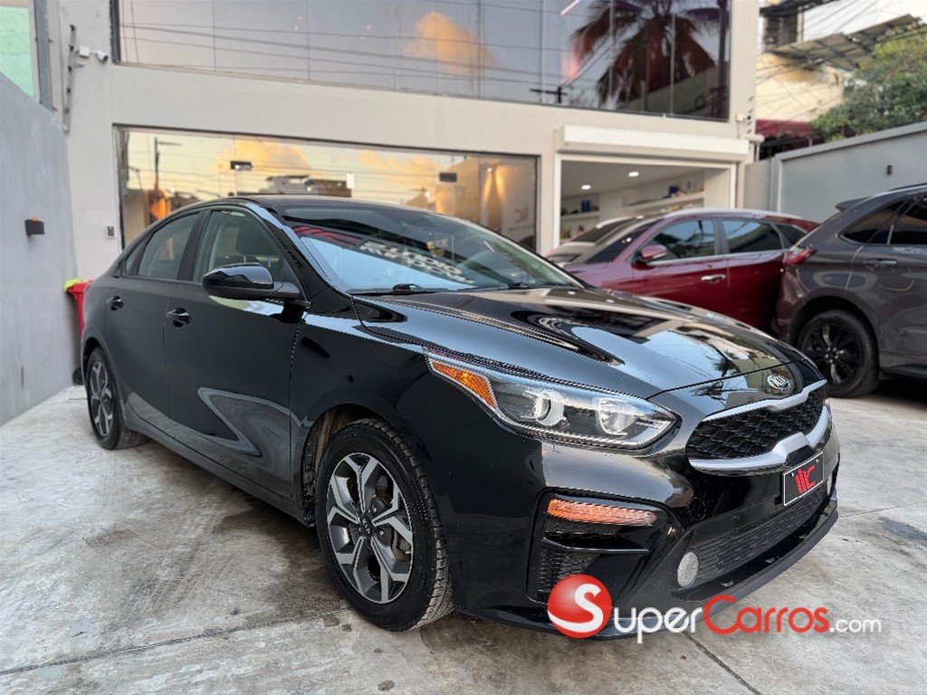 2021 Kia Forte LXS — foto 3 / 12
