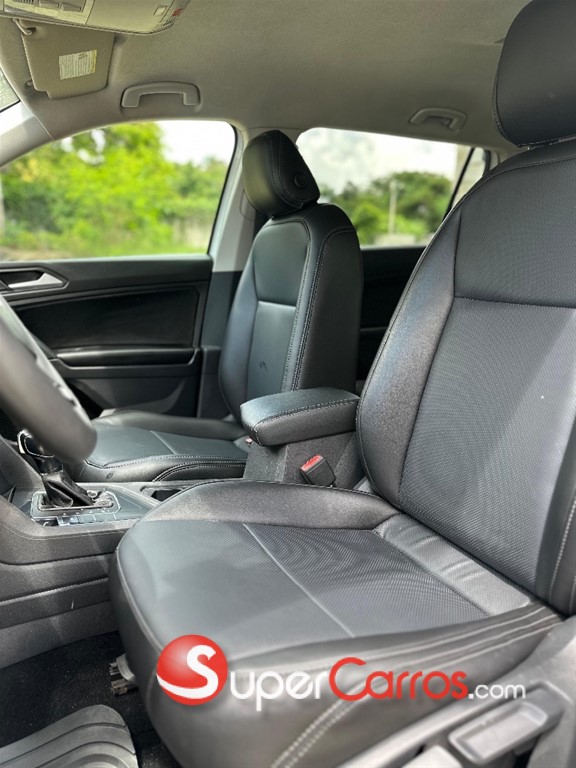 2021 Volkswagen Tiguan — foto 7 / 10