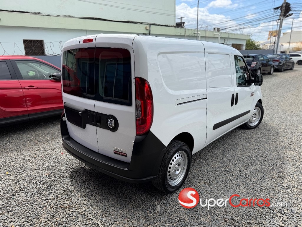 2020 Dodge Ram Promaster 1500 — foto 3 / 11