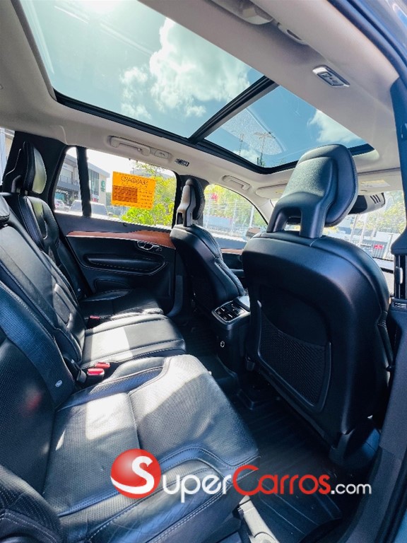2020 Volvo XC90 Inscription — foto 8 / 12