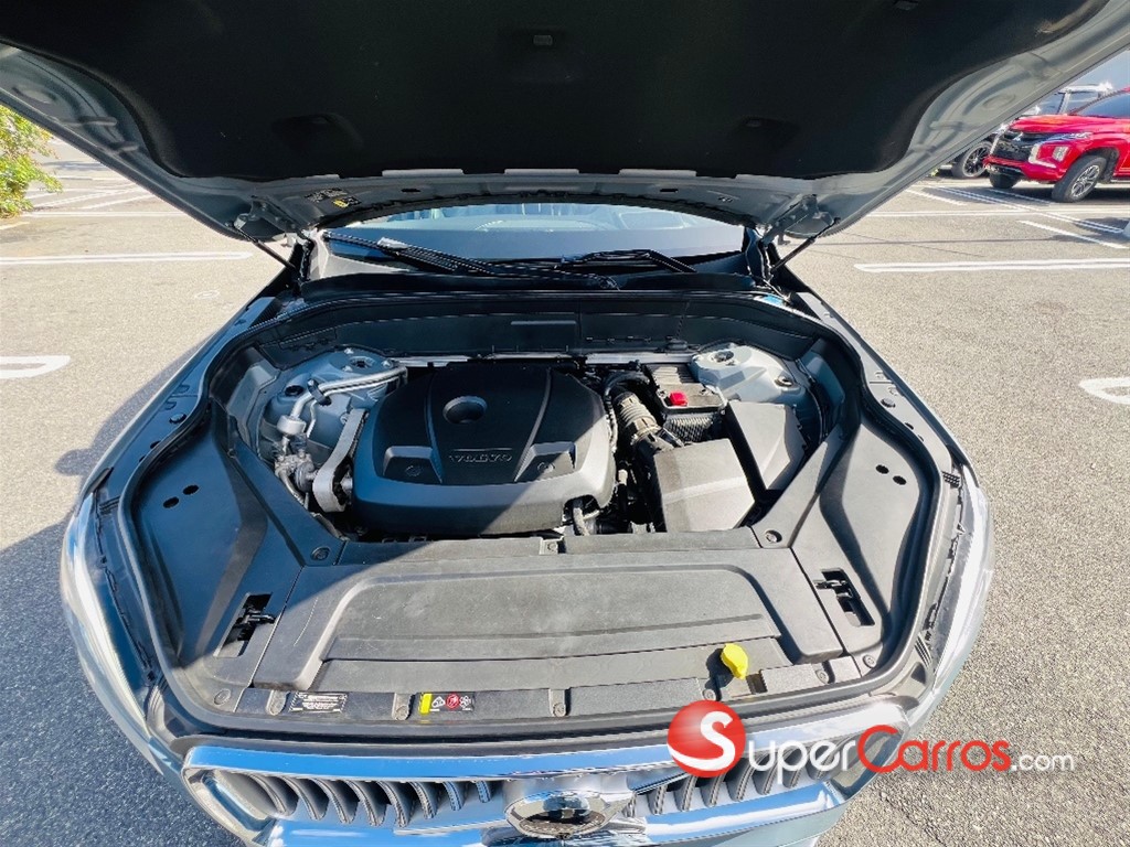 2020 Volvo XC90 Inscription — foto 10 / 12