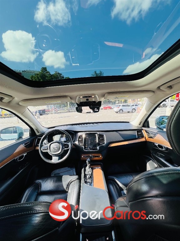 2020 Volvo XC90 Inscription — foto 11 / 12