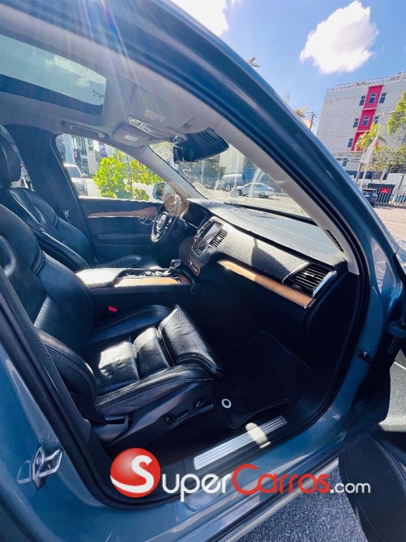 2020 Volvo XC90 Inscription — foto 12 / 12