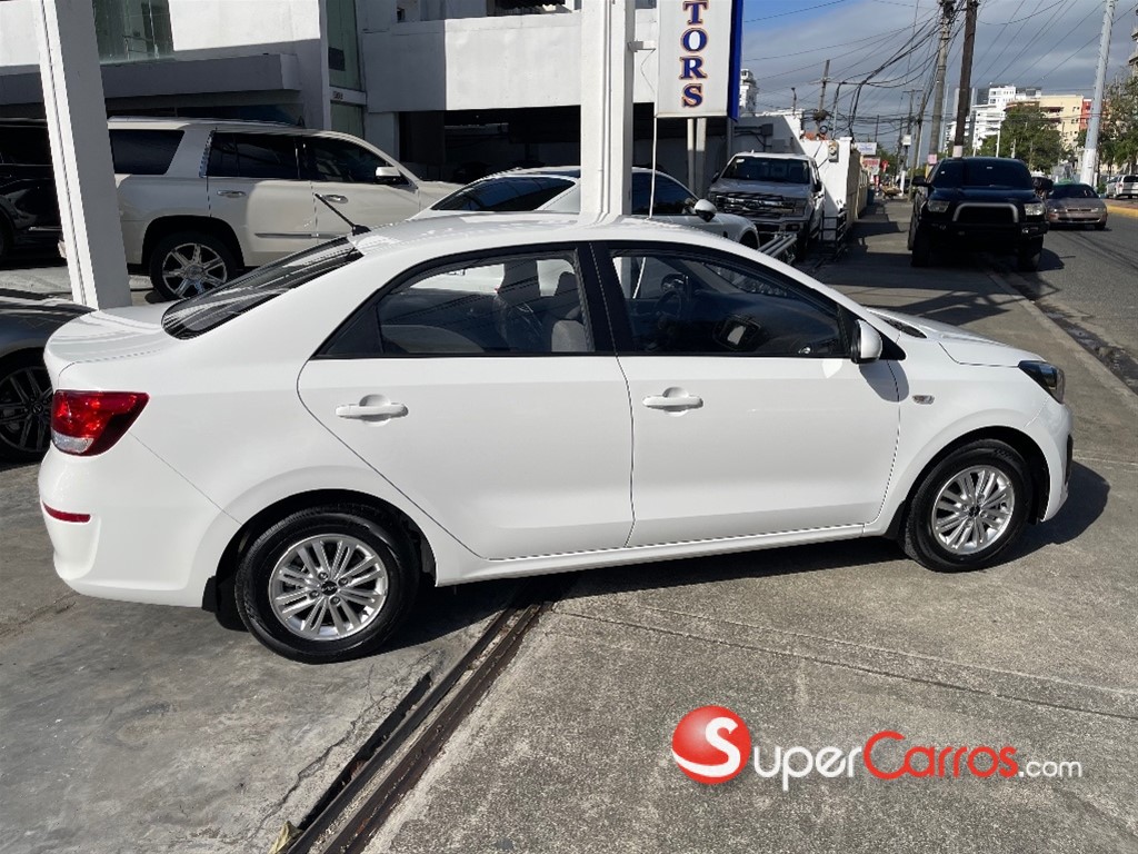 2026 Kia Soluto LX — foto 3 / 11