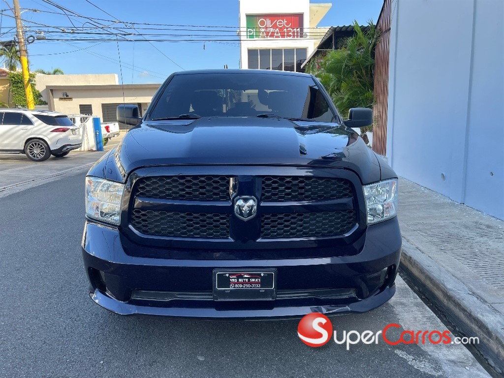 2019 Dodge Ram 1500 — foto 2 / 12