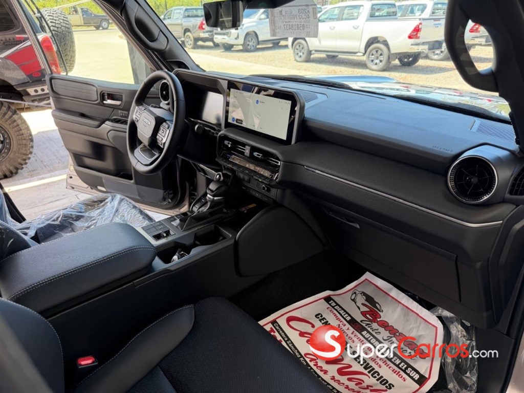2027 Toyota Land Cruiser Prado LUXURY 1L — foto 6 / 11