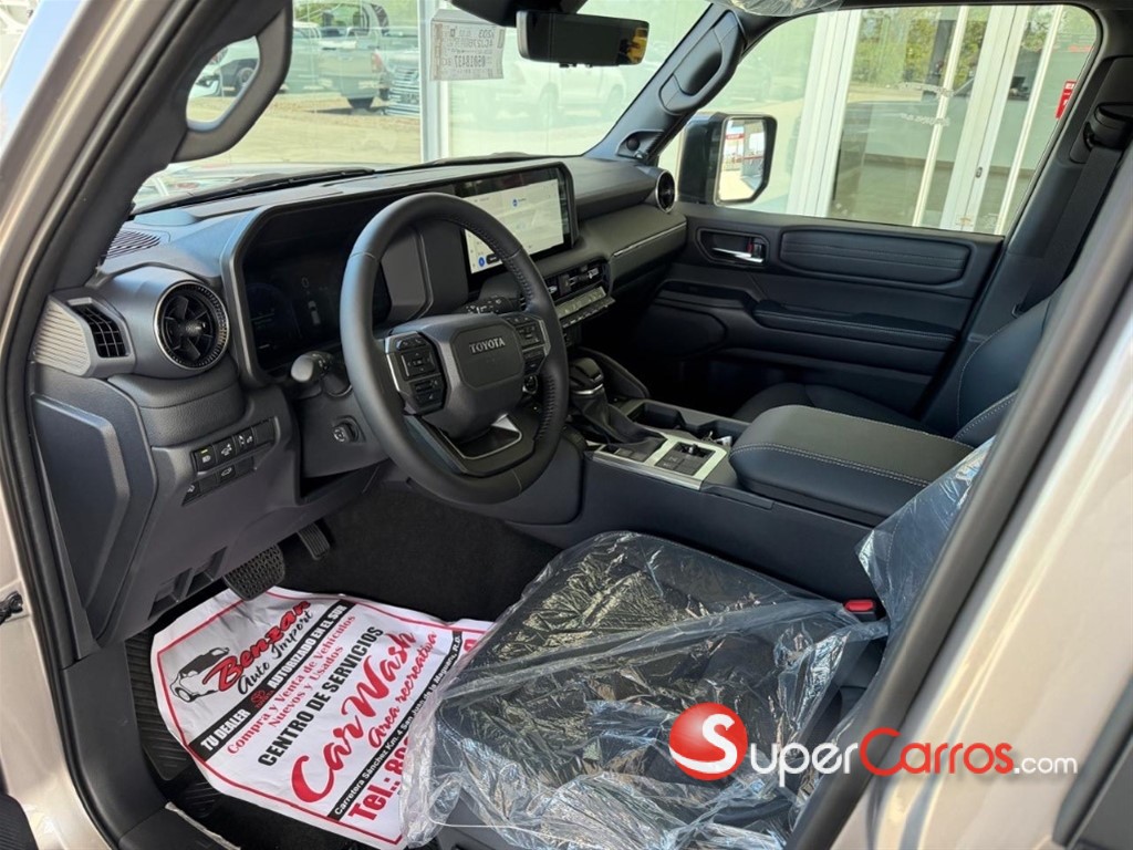 2027 Toyota Land Cruiser Prado LUXURY 1L — foto 8 / 11