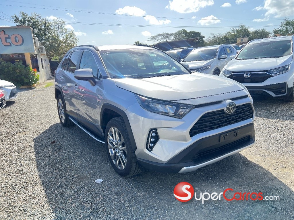 2020 Toyota RAV4 LE PLUS — foto 2 / 10