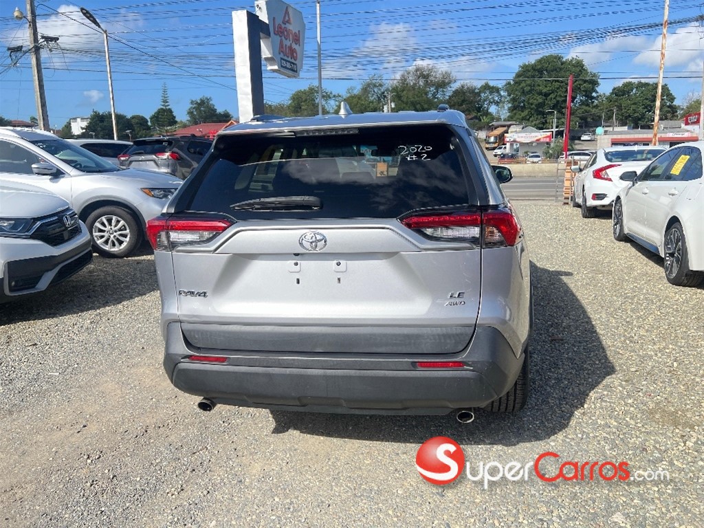 2020 Toyota RAV4 LE PLUS — foto 6 / 10