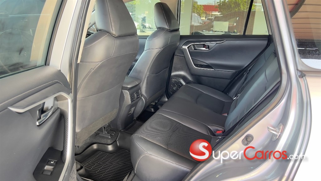 2021 Toyota RAV4 Limited — foto 6 / 11
