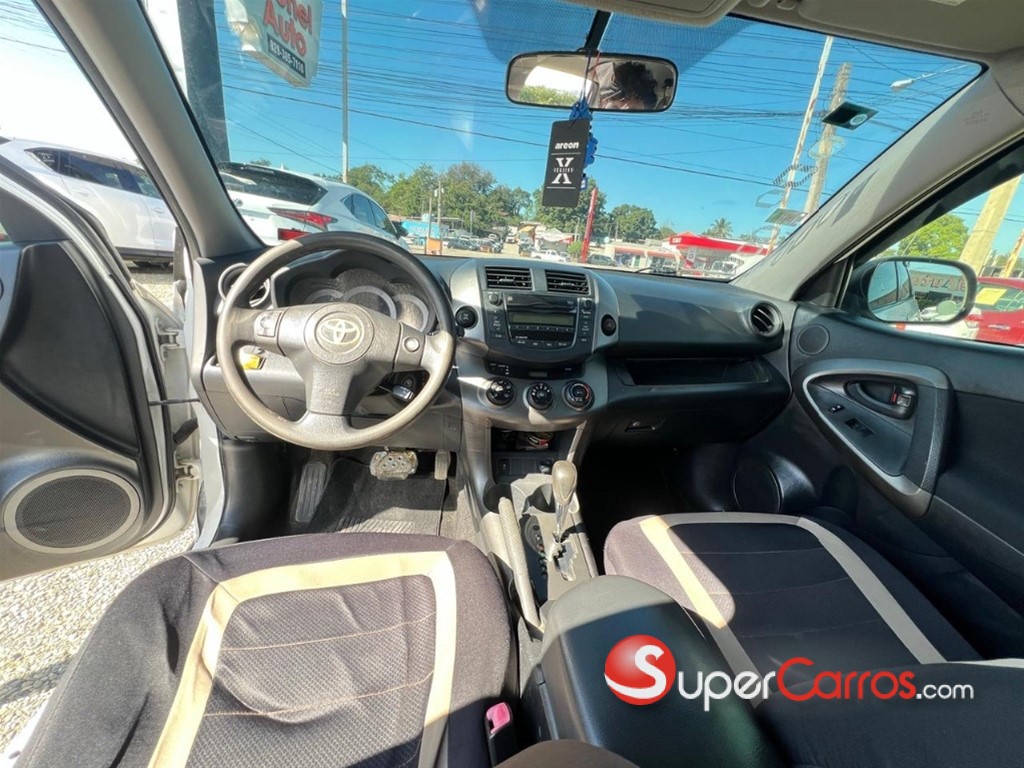 2010 Toyota RAV4 Sport — foto 7 / 10