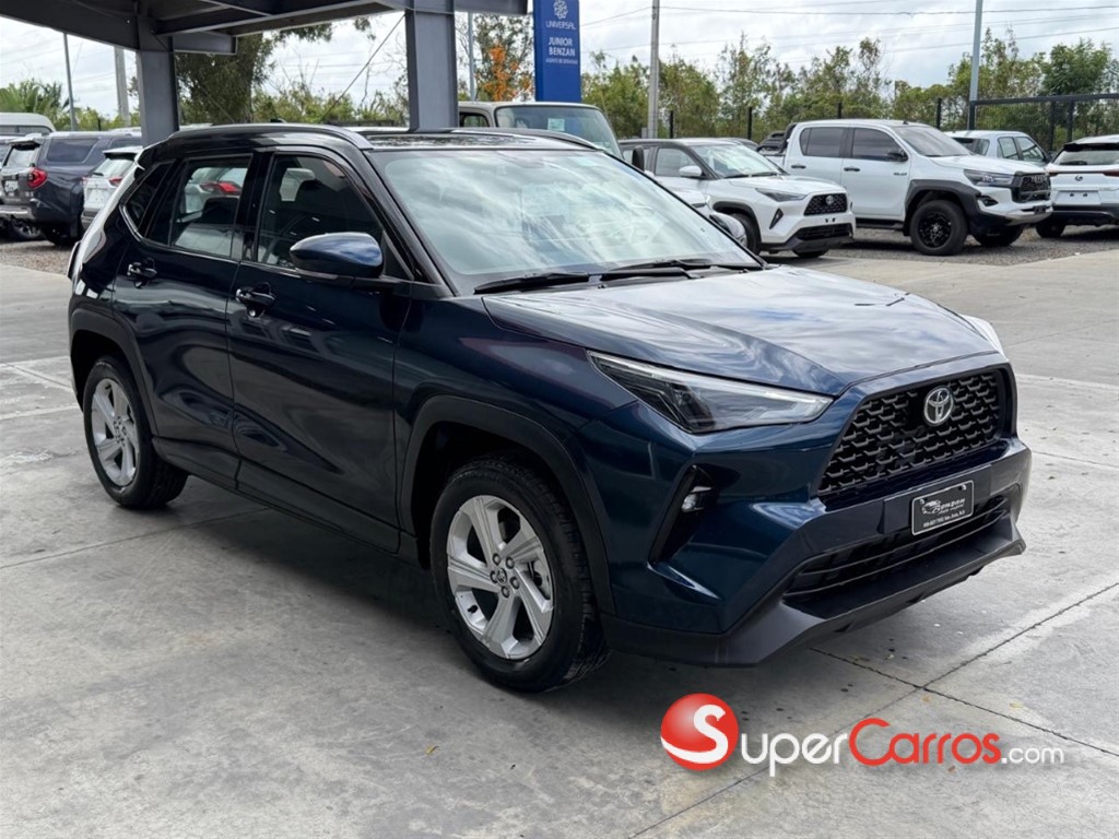 2026 Toyota Yaris Cross Full — foto 2 / 9