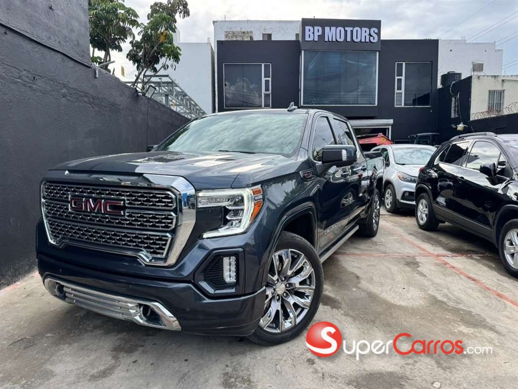 2022 GMC Sierra Denali