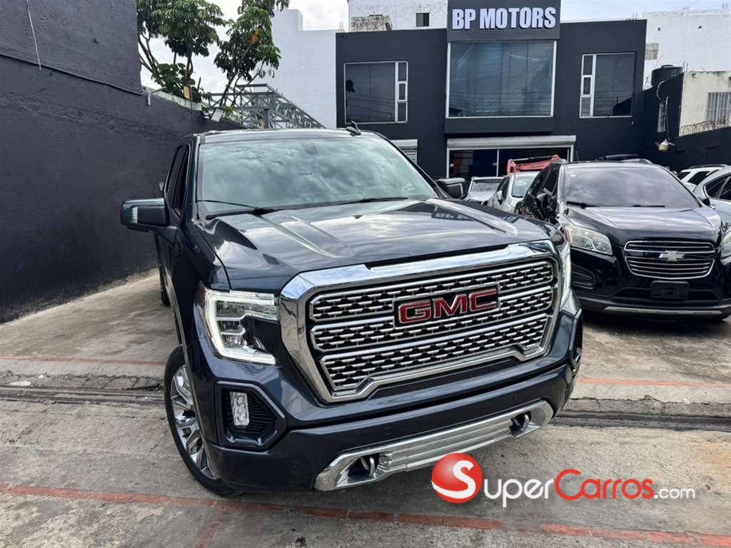 2022 GMC Sierra Denali — foto 7 / 10