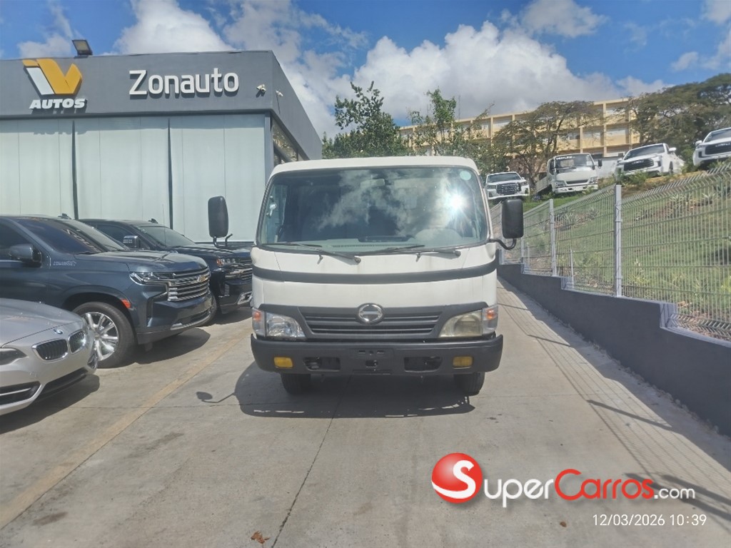 2010 Hino WU 410 L — foto 2 / 12