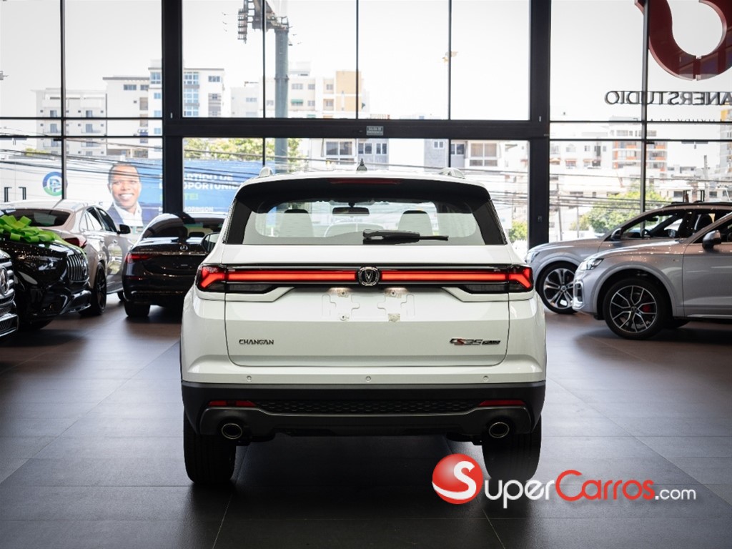 2027 Changan CS 35 Plus — foto 4 / 12