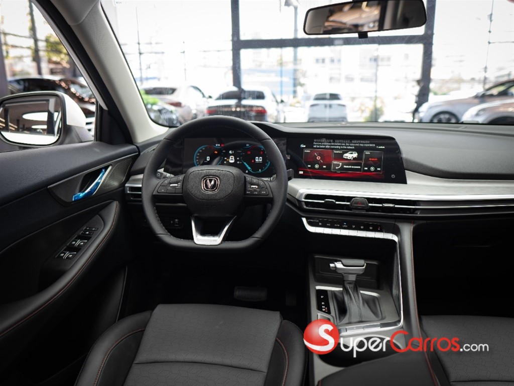 2027 Changan CS 35 Plus — foto 11 / 12