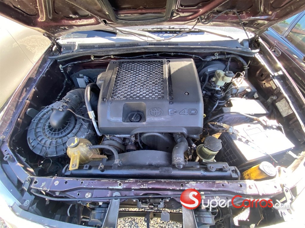 2007 Toyota Fortuner — foto 9 / 9
