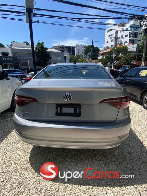 2020 Volkswagen Jetta — foto 4 / 9