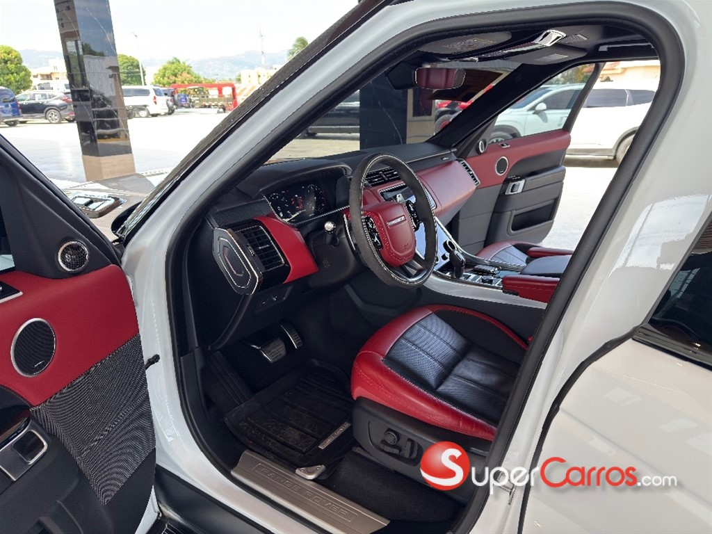 2020 Land Rover Range Rover Sport HST — foto 11 / 12