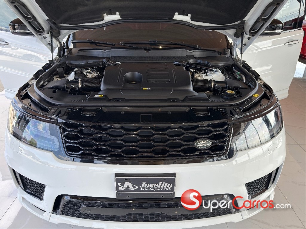 2020 Land Rover Range Rover Sport HST — foto 12 / 12