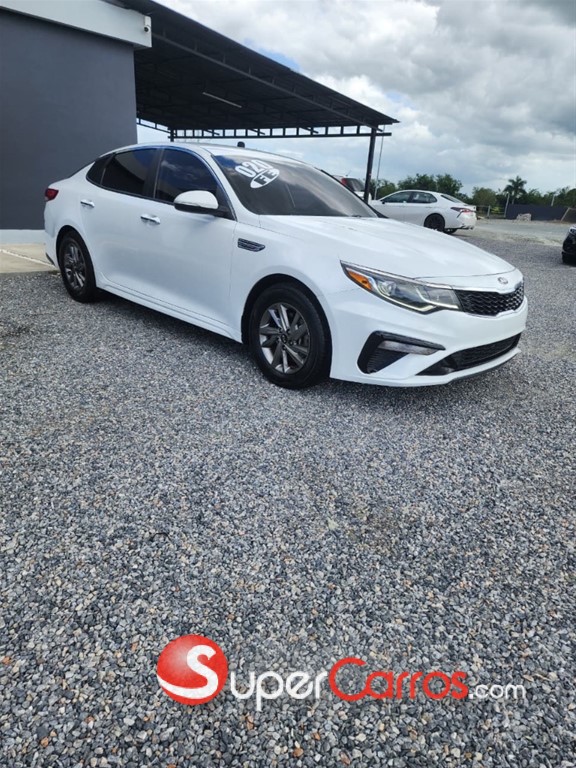 2020 Kia Optima FE — foto 5 / 12