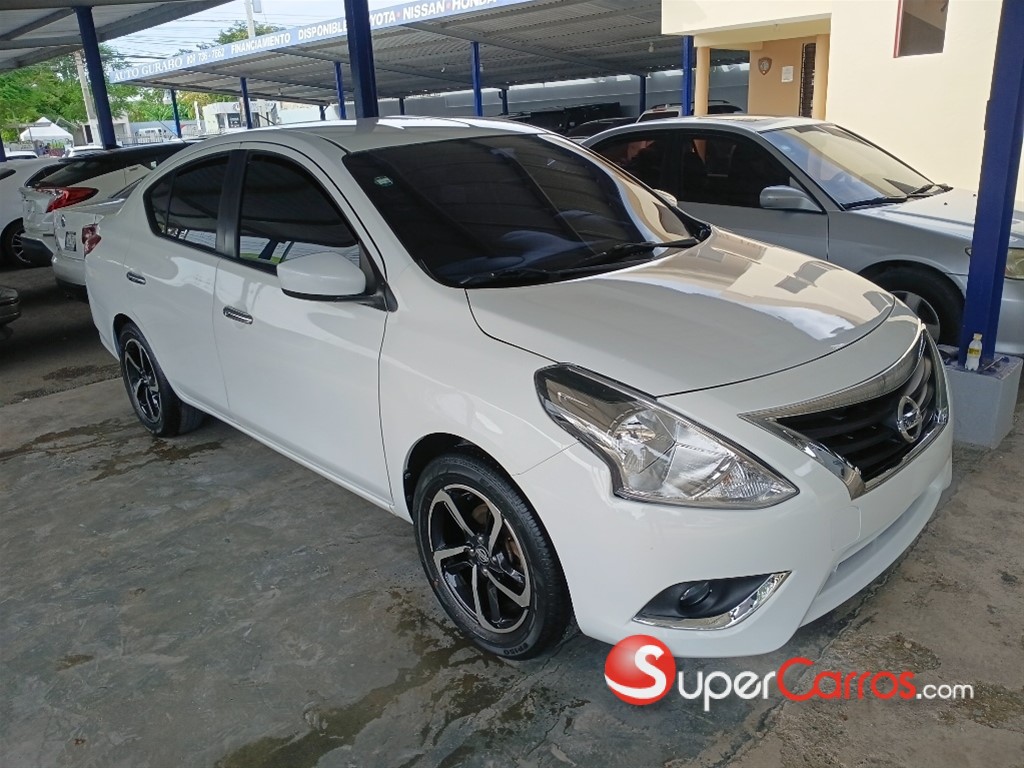 2016 Nissan Versa