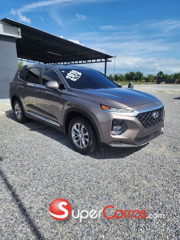 2019 Hyundai Santa Fe SE — foto 5 / 12