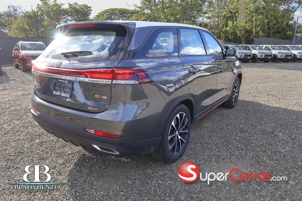 2027 Changan X 7 Plus — foto 2 / 12
