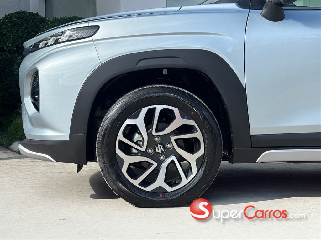 2026 Suzuki Fronx GLX — foto 2 / 8