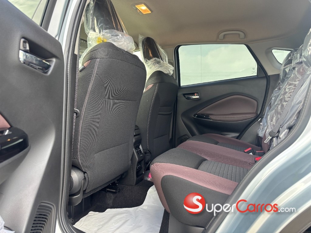 2026 Suzuki Fronx GLX — foto 5 / 8
