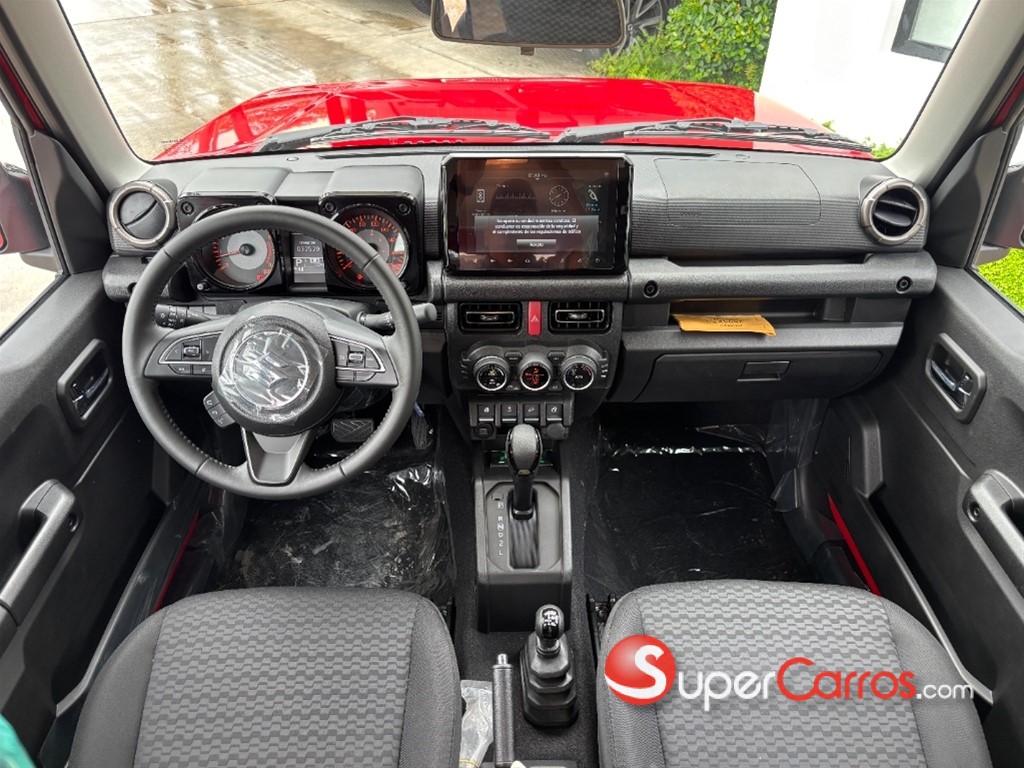 2027 Suzuki Jimny GLX — foto 5 / 8